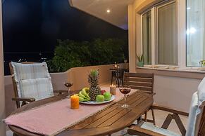 Casa Anthea 3 Bedroom Apartment With Garden