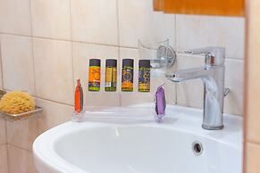 Casa Anthea 3 Bedroom Apartment With Garden