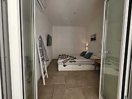 Joivy Dimore Rodiane