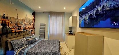 Il Magnifico Superior Rooms 400m from Tiburtina Railway Station and 29