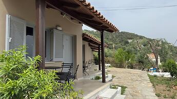 Olga's Sea View Studios -500m from Ipsos