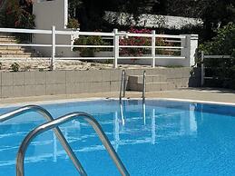 Olga's Sea View Studios -500m from Ipsos