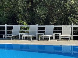 Olga's Sea View Studios -500m from Ipsos