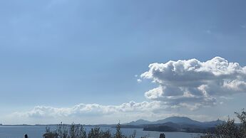 Olga's Sea View Studios -500m from Ipsos