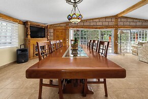 Family Chalet in Villa Vicente 4 BR