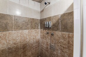 Family Chalet in Villa Vicente 4 BR