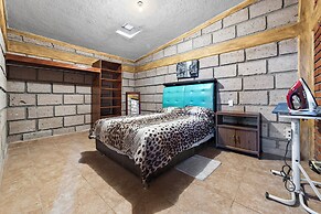 Family Chalet in Villa Vicente 4 BR