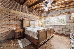 Family Chalet in Villa Vicente 4 BR