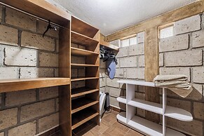 Family Chalet in Villa Vicente 4 BR