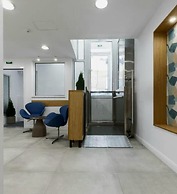 Hotel room next to Central Station