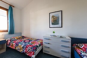 Townhouse With Pool, Garden and Close to Beach