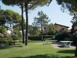 Townhouse With Pool, Garden and Close to Beach