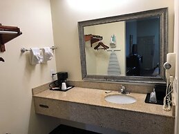 Executive Inn & Suites