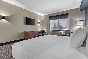 Best Western Plus Neepawa Hotel