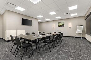 Best Western Plus Neepawa Hotel