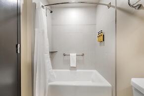 Best Western Plus Neepawa Hotel