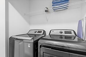 Stylish 4BR Home Near Disney With Themed Rooms