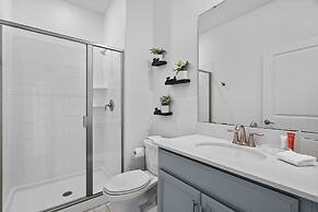 Stylish 4BR Home Near Disney With Themed Rooms