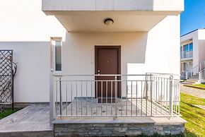 Coastal Haven Talea in Tale