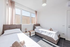 Coastal Haven Talea in Tale