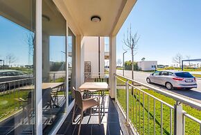 Coastal Haven Talea in Tale