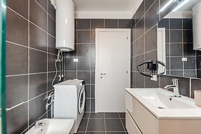 Blue Haven Talea in Tale