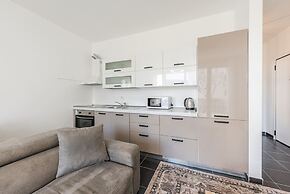 Blue Haven Talea in Tale