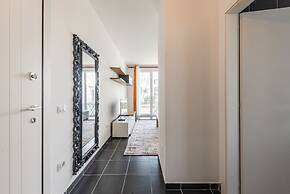 Blue Haven Talea in Tale