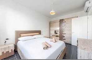 Blue Haven Talea in Tale