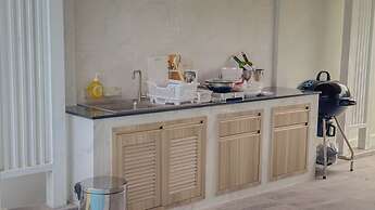 Wana Villa ChaAm