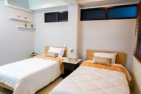 BnB98 Silom Hotel
