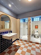 Blu Dock Restel Bangkok