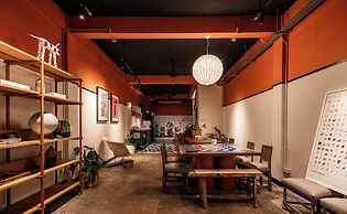 Blu Dock Restel Bangkok