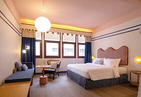 Blu Dock Restel Bangkok