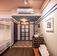 Blu Dock Restel Bangkok