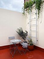 Blu Dock Restel Bangkok