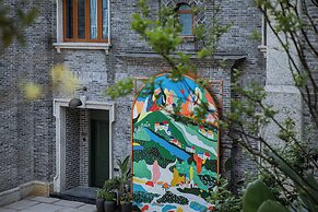 CHONGQING MANQUE MANSION