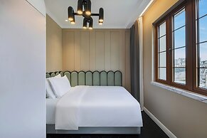 CHONGQING MANQUE MANSION