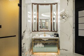 CHONGQING MANQUE MANSION