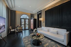 CHONGQING MANQUE MANSION