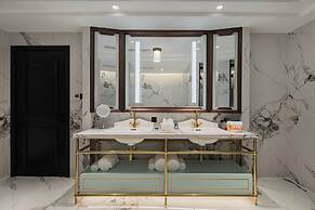 CHONGQING MANQUE MANSION