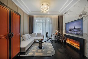 CHONGQING MANQUE MANSION