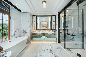 CHONGQING MANQUE MANSION