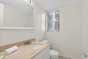 Bay Harbor Sunset Apt 3C