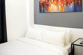 mySTAY BGC East