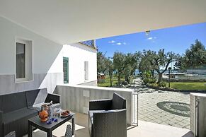 Stella Marina Residence
