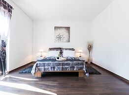 Spacious Zadar Apartments Near Beach