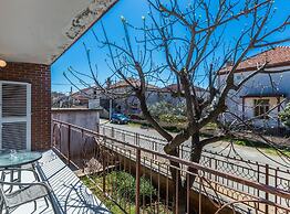 Spacious Zadar Apartments Near Beach