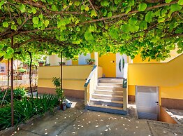 Spacious Zadar Apartments Near Beach