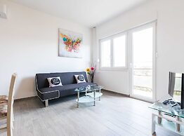 Spacious Zadar Apartments Near Beach